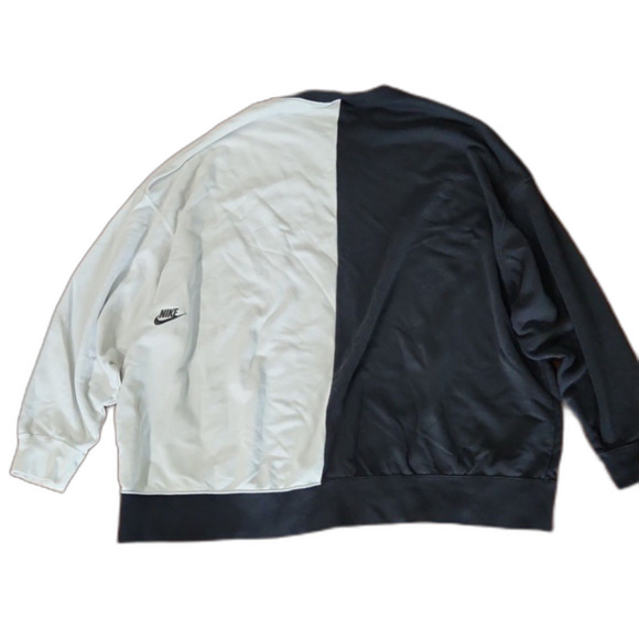 Nike Women's Oversized Fleece Dance Sweatshirt, Black/White, Size L, DV0328-010 - Picture 6 of 11